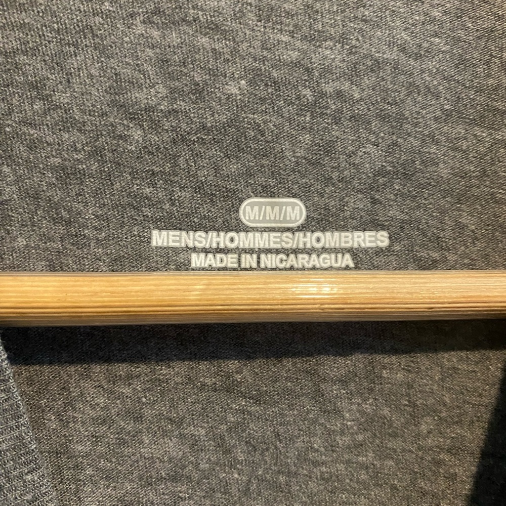 Men's Medium Gray Tee - Made in Nicaragua